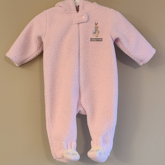 Peter Rabbit Baby light pink hooded bunting suit - Picture 1 of 5
